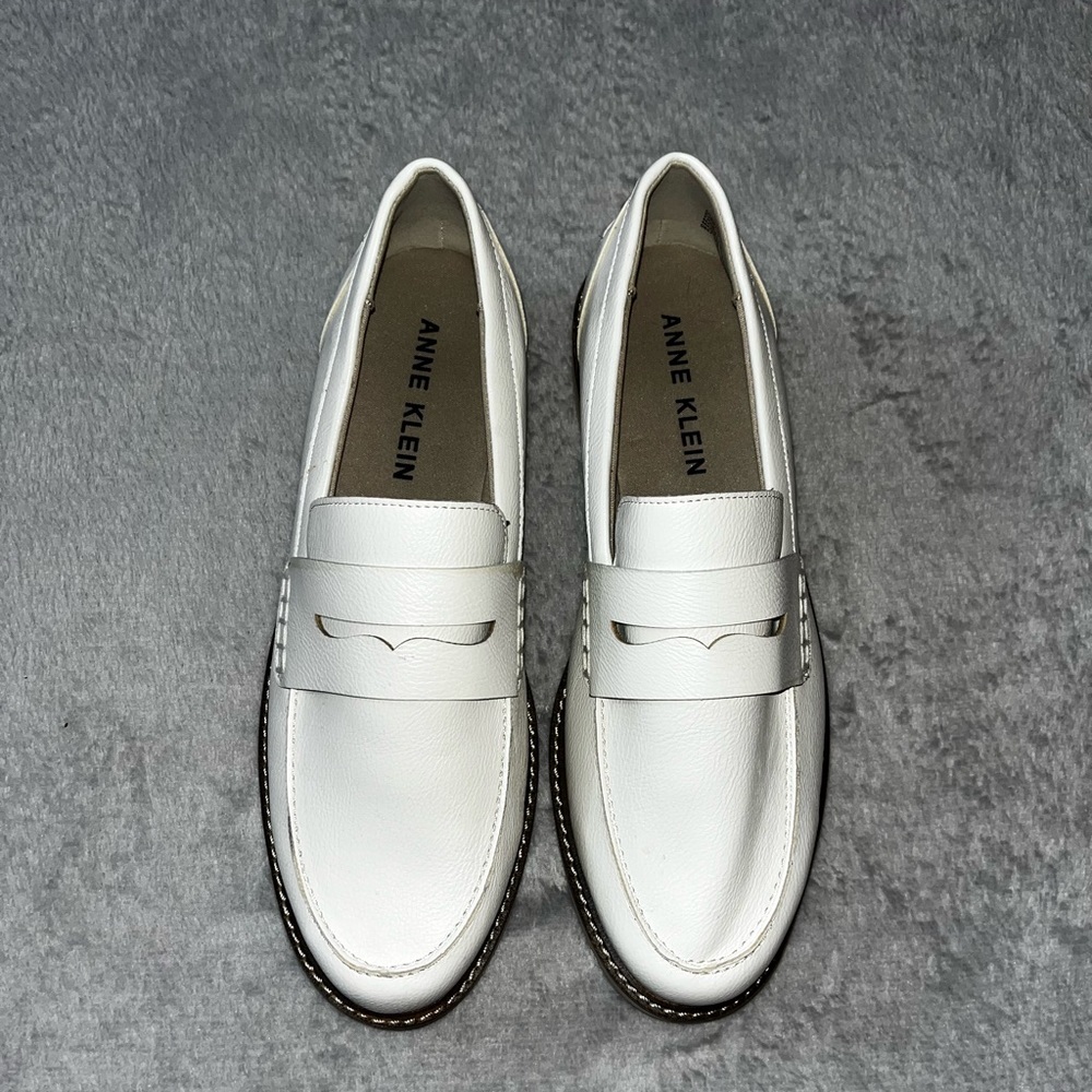 ANNE KLEIN Womens White Penny Strap Elia Block Heel Slip On Loafers Shoes 9.5 M